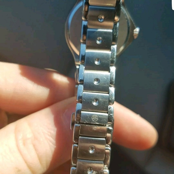 Sold on Ⓜ️! - Picture 2 of 4